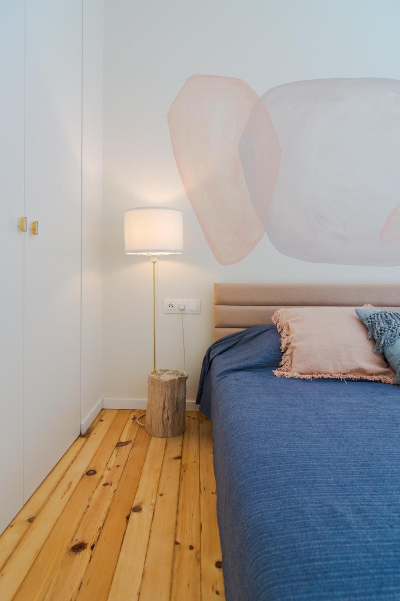 Little Perfection - Super King Size Bed - Wifi 200 Mbp Sofia
